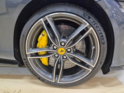 FERRARI ROMA - 6