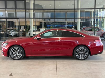 MERCEDES-BENZ E-CLASS - 2