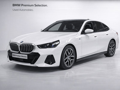 BMW 5 SERIES - 1