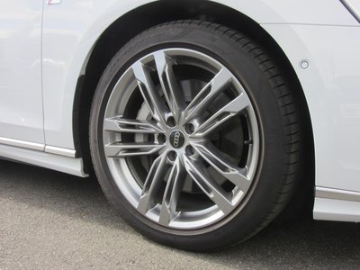 2025 AUDI A8 — миниатюра 33