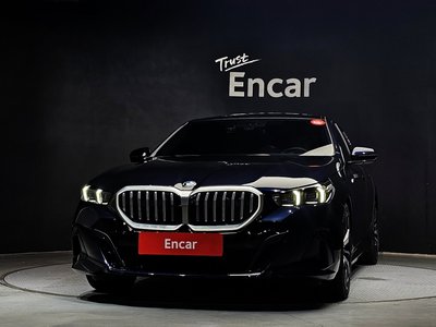 BMW 5 SERIES - 2