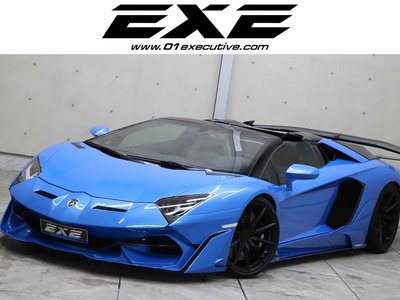 LAMBORGHINI AVENTADOR ROADSTER