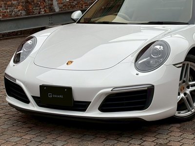 PORSCHE 911 - 4