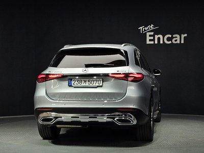 MERCEDES-BENZ GLC - 4