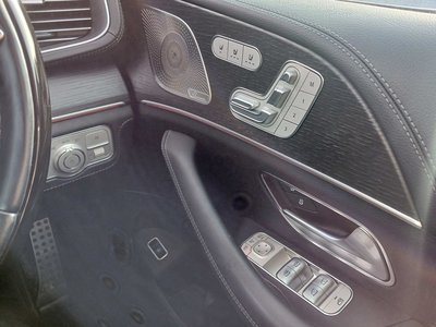 MERCEDES-BENZ GLS - 10