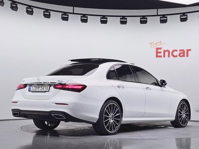 2023 Mercedes-BENZ E-CLASS 照片 4