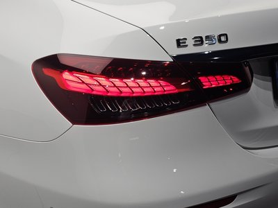 2023 Mercedes-BENZ E-CLASS 照片 10