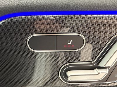 MERCEDES-BENZ GLA - 5