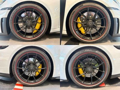 2025 Porsche 911 photo 6