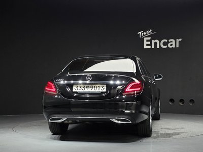 صورة 3 لـ 2020 Mercedes-BENZ C-CLASS