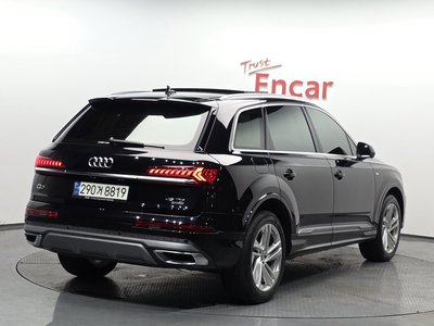 AUDI Q7 - 6