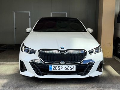 BMW 5 SERIES - 2