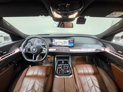 BMW 7 SERIES - 5