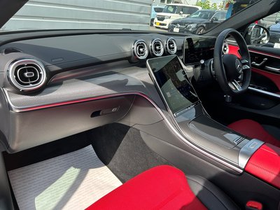 2026 Mercedes-BENZ C-CLASS AMG 缩略图 21