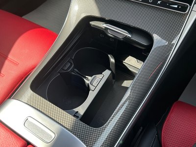 2026 Mercedes-BENZ C-CLASS AMG 缩略图 32
