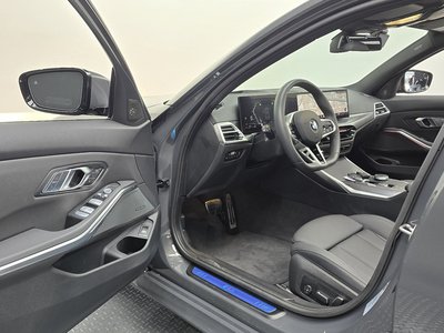 2025 BMW 3 SERIES 缩略图 13