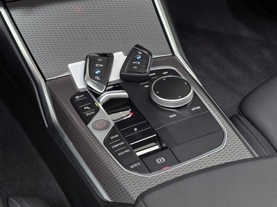 2025 BMW 3 SERIES 缩略图 12