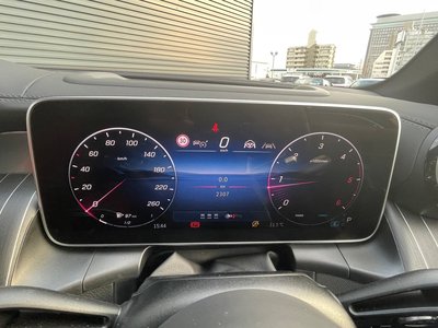 MERCEDES-BENZ GLC - 5