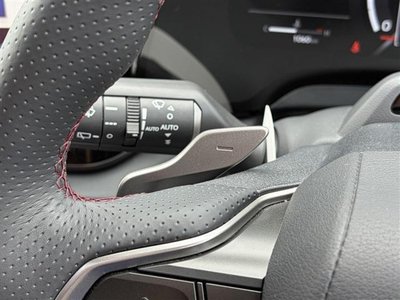 صورة مصغرة 43 لـ 2026 Lexus RX