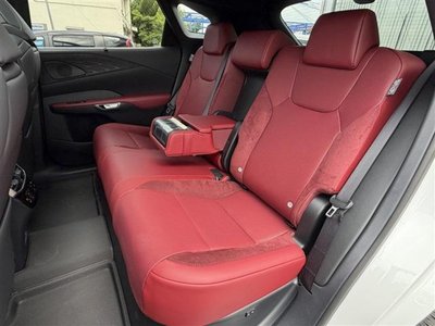صورة مصغرة 24 لـ 2026 Lexus RX