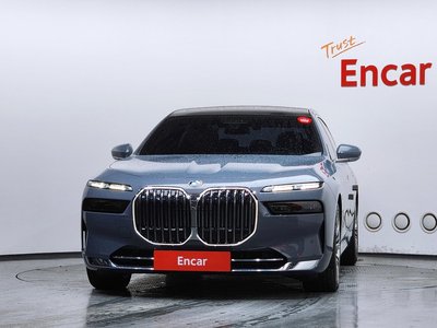 2023 BMW 7 SERIES 照片 2