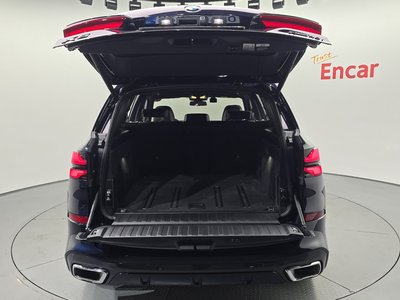 2025 BMW X5 — миниатюра 25