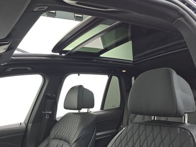 2025 BMW X5 — миниатюра 22