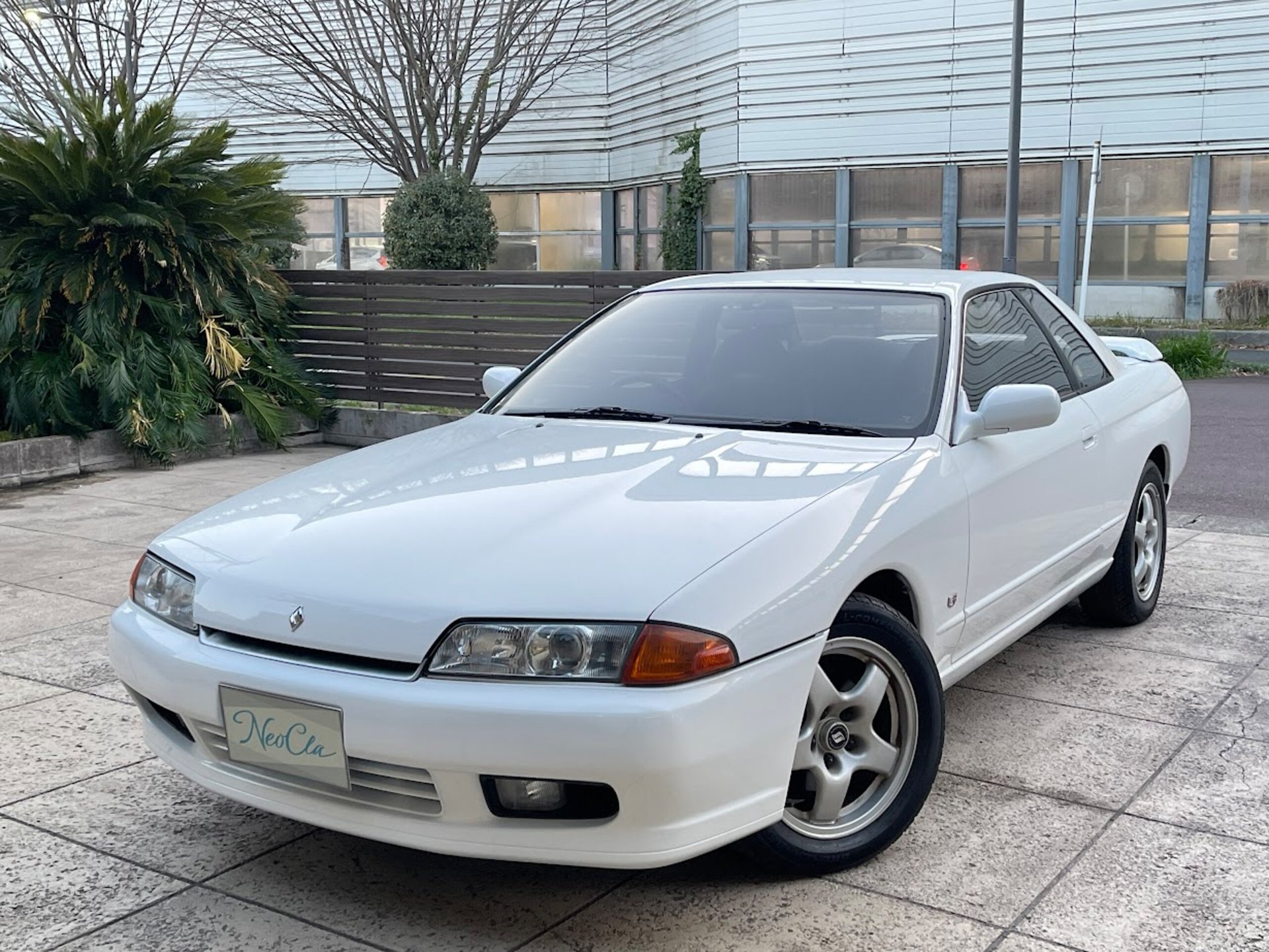 NISSAN SKYLINE COUPE - View 1