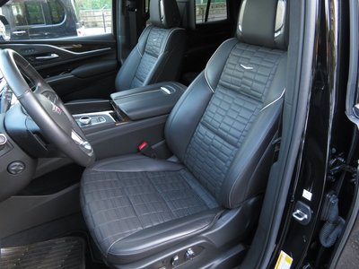 CADILLAC ESCALADE - 8