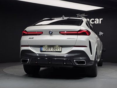 2021 BMW X6 — фото 3