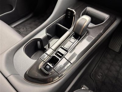 TOYOTA CROWN SPORT - 7