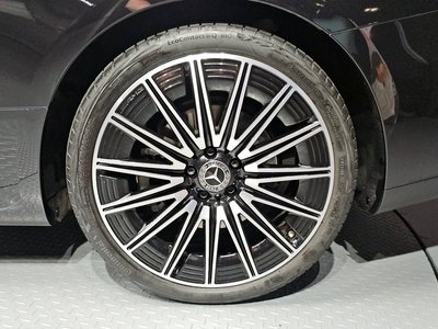 صورة 8 لـ 2025 Mercedes-BENZ CLE