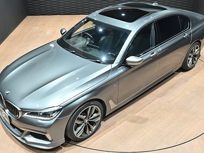 BMW 7 SERIES - 7