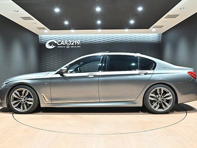 BMW 7 SERIES - 10
