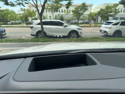 صورة 6 لـ 2025 BMW 5 SERIES