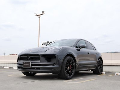 PORSCHE MACAN - 5