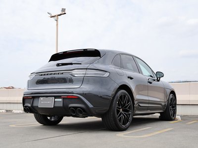 PORSCHE MACAN - 9