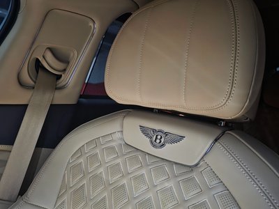 2022 Bentley FLYING SPUR — миниатюра 18