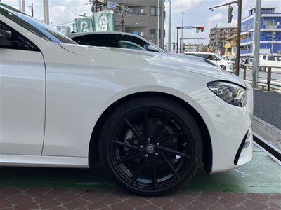 MERCEDES-BENZ E-CLASS - 8