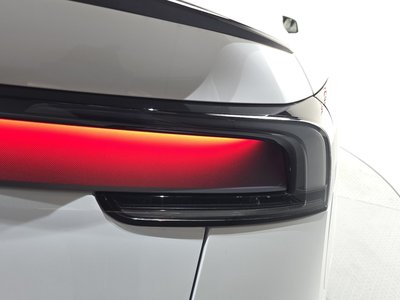 TESLA MODEL Y - 10