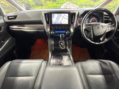 TOYOTA ALPHARD - 2