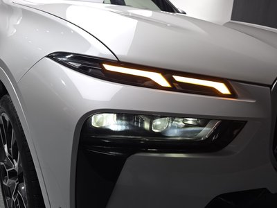 BMW X7 - 9