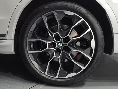 BMW X7 - 8