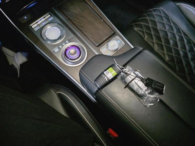GENESIS GV80 - 10