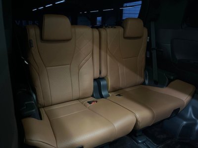 TOYOTA VELLFIRE - 10