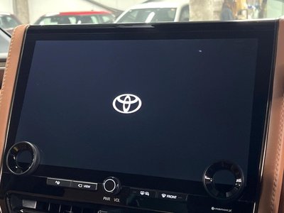 TOYOTA VELLFIRE - 6