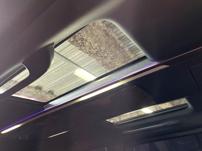 TOYOTA VELLFIRE - 4