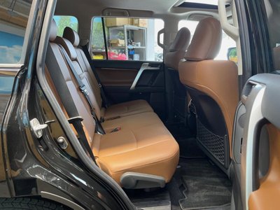 TOYOTA LAND CRUISER PRADO - 8