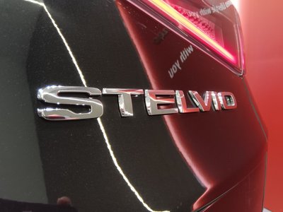 ALFA ROMEO STELVIO - 6