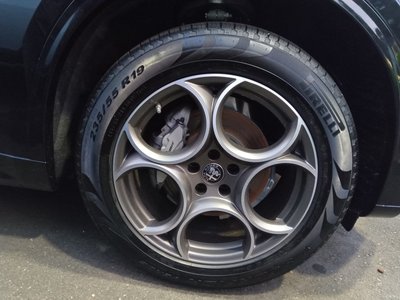 ALFA ROMEO STELVIO - 7